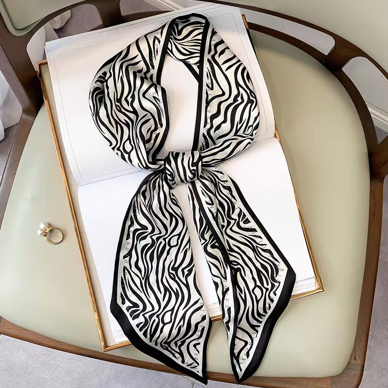 Discount Luxury Bags - Syal Sutra Motif Zebra Mewah untuk
