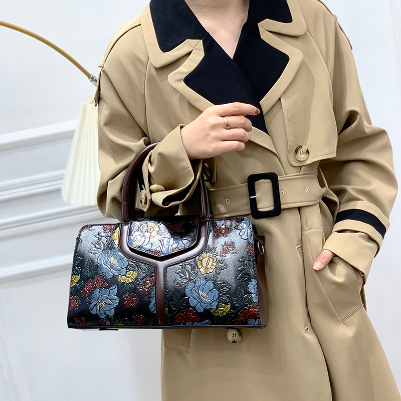 Tas Boston Vintage Bermotif Bu - Luxury Bags That Are Vegan ulasan dan harga