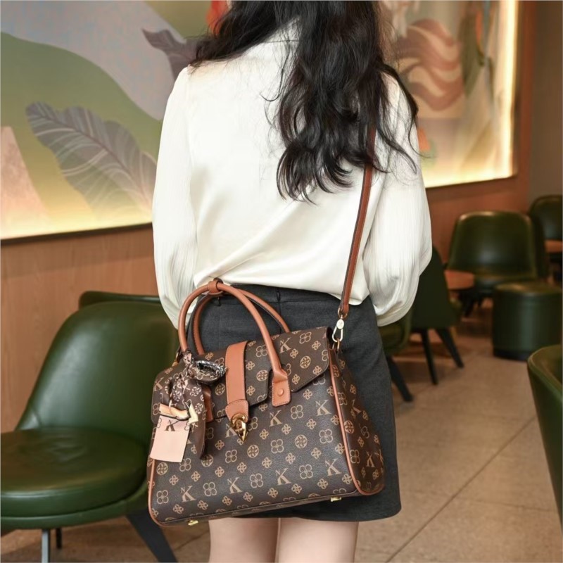 Tas Wanita Merek Mewah Ringan  - Luxury Bags Vendor ulasan dan harga