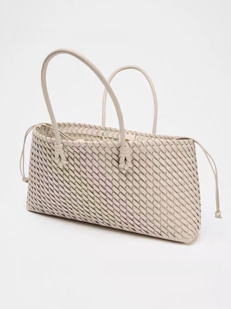 Tas Tote Tenun Kulit Vegan Des - Luxury Bags That Are Vegan ulasan dan harga