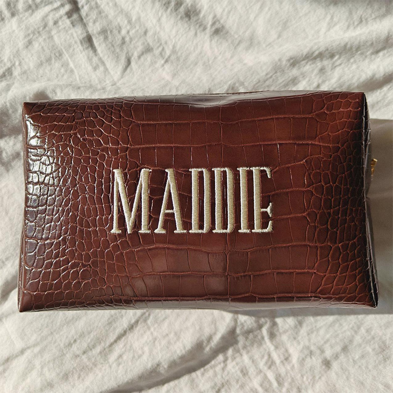 Tas Makeup Bordir Motif Buaya, - Luxury Bags That Are Vegan ulasan dan harga